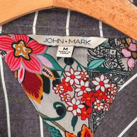 John Mark Gray  Floral Striped Button-Up Blouse tunic Pocket  size medium - Picture 2 of 16